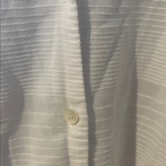 J McLaughlin White Button-Up Blouse women’s size Large - Picture 4 of 7